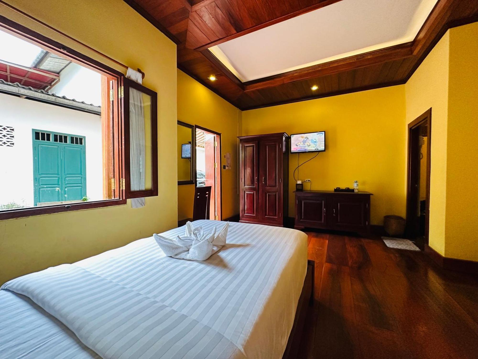 Villa Phonethip Mekong Riverside Luang Prabang Bagian luar foto