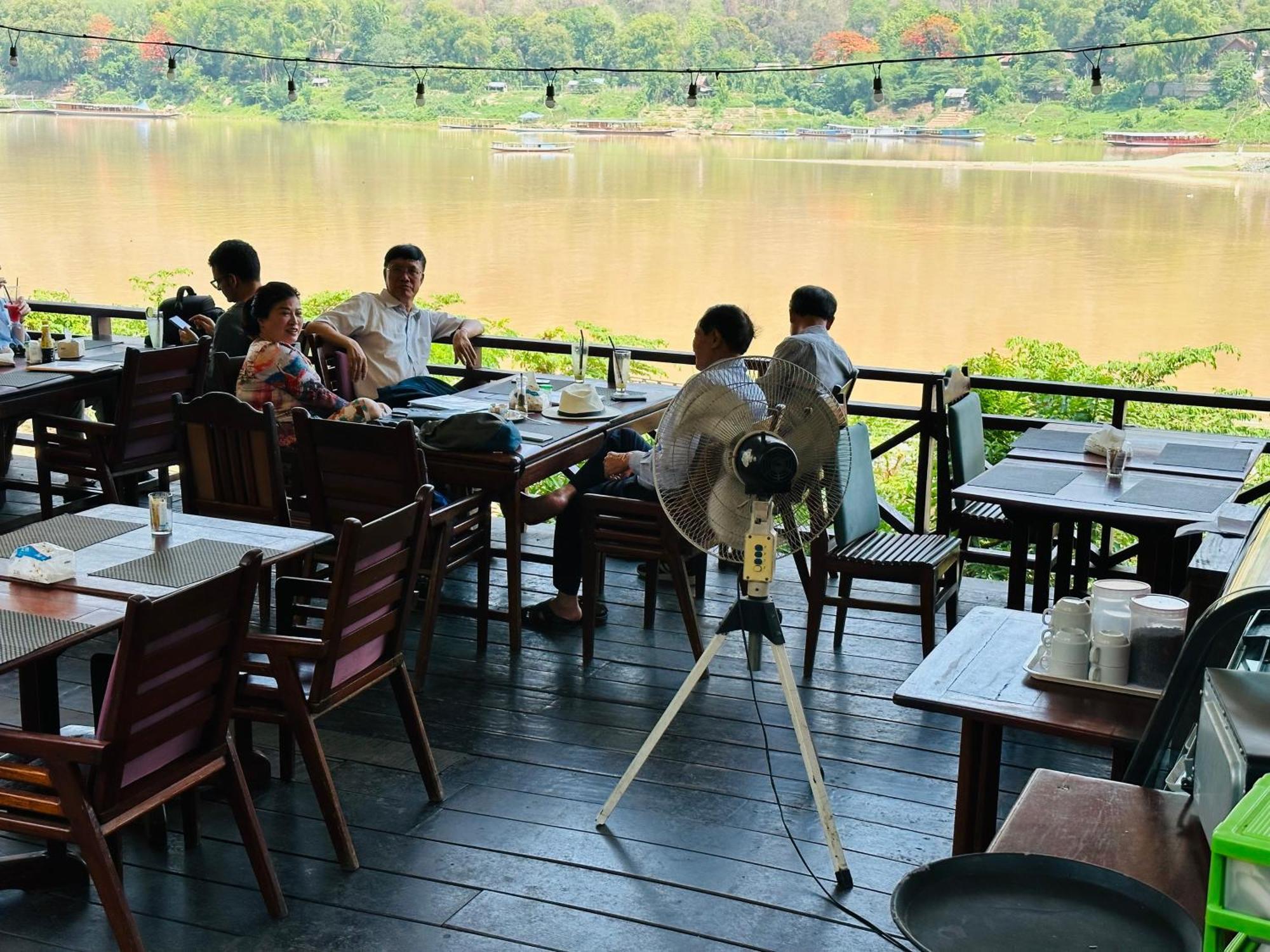 Villa Phonethip Mekong Riverside Luang Prabang Bagian luar foto