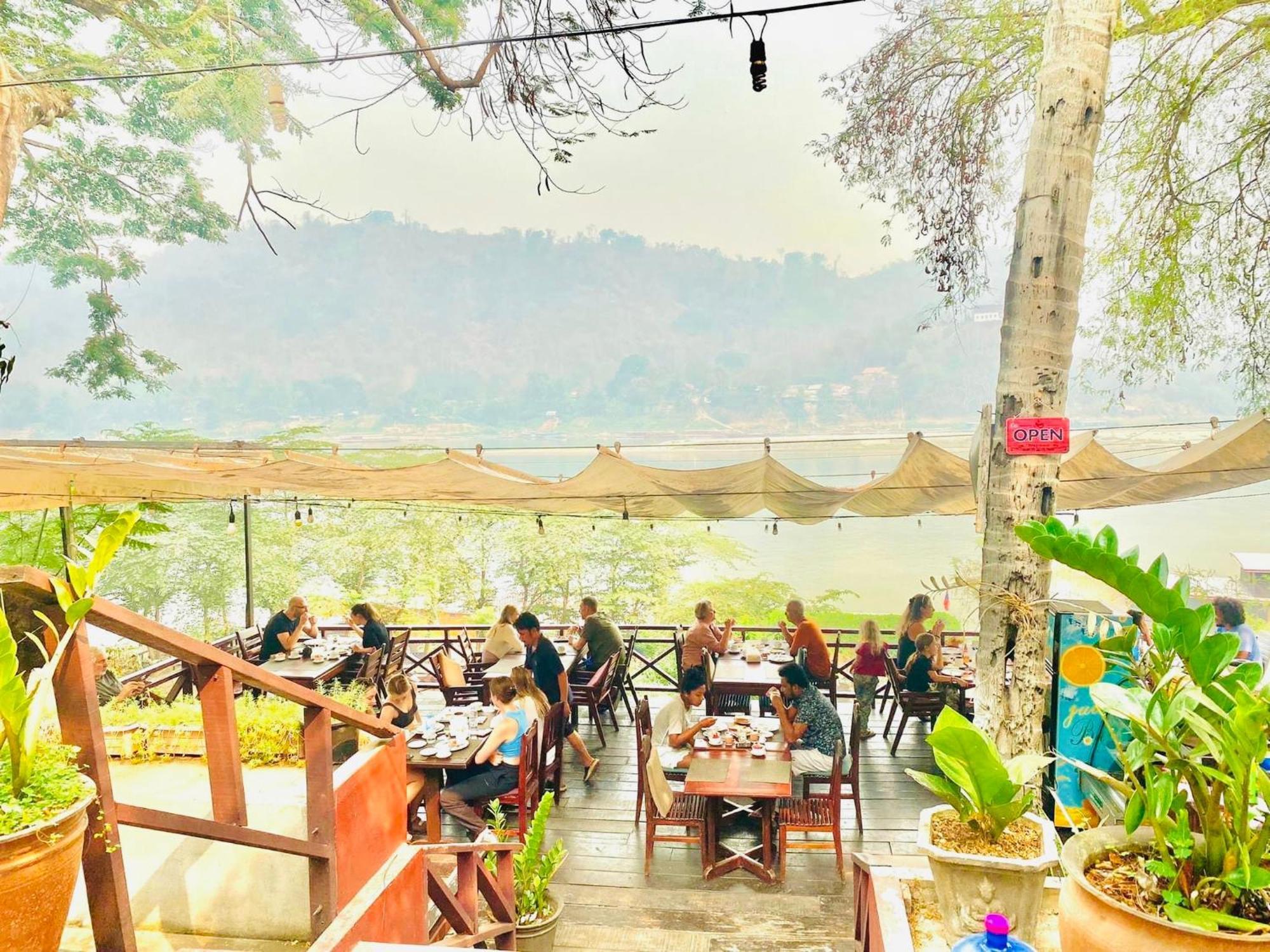 Villa Phonethip Mekong Riverside Luang Prabang Bagian luar foto