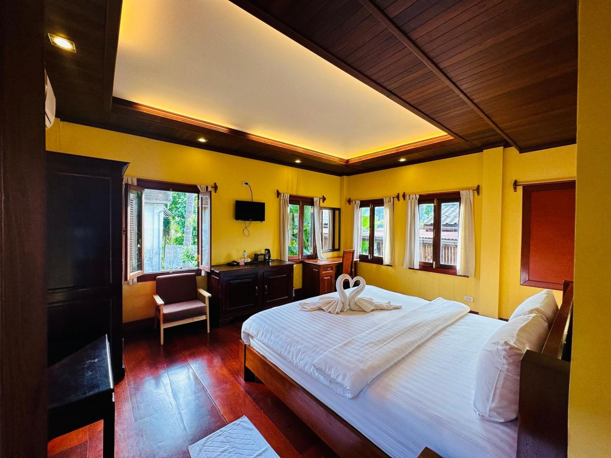Villa Phonethip Mekong Riverside Luang Prabang Bagian luar foto